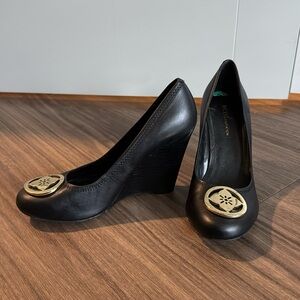 BCBGeneration wedge heels